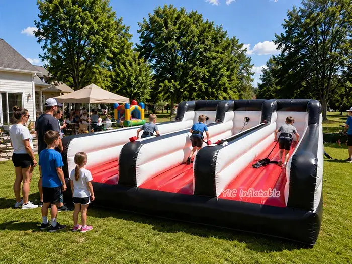 Inflatable bungee run