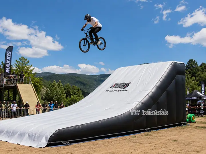 Bmx airbag landing