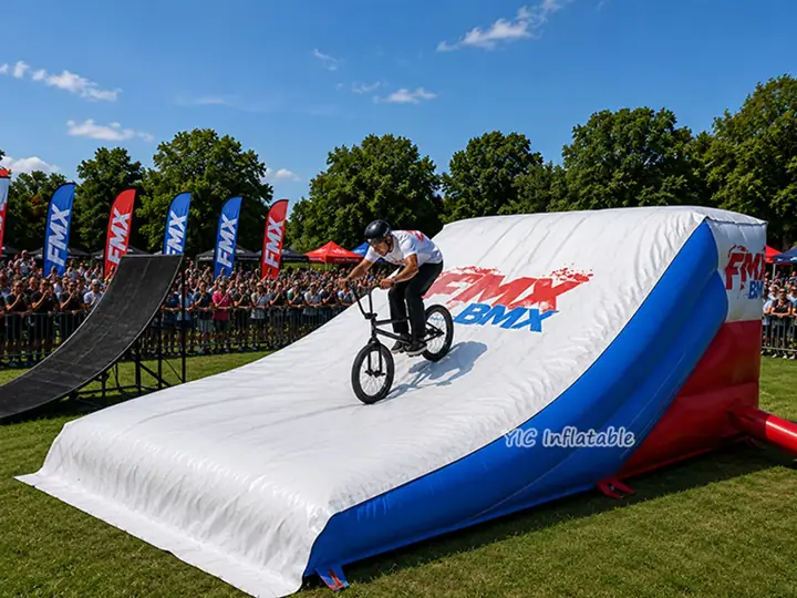 Inflatable airbag landing