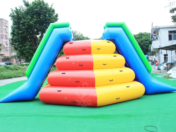 Inflatable water iceberg