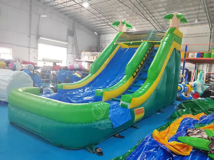 Inflatable jungle water slide
