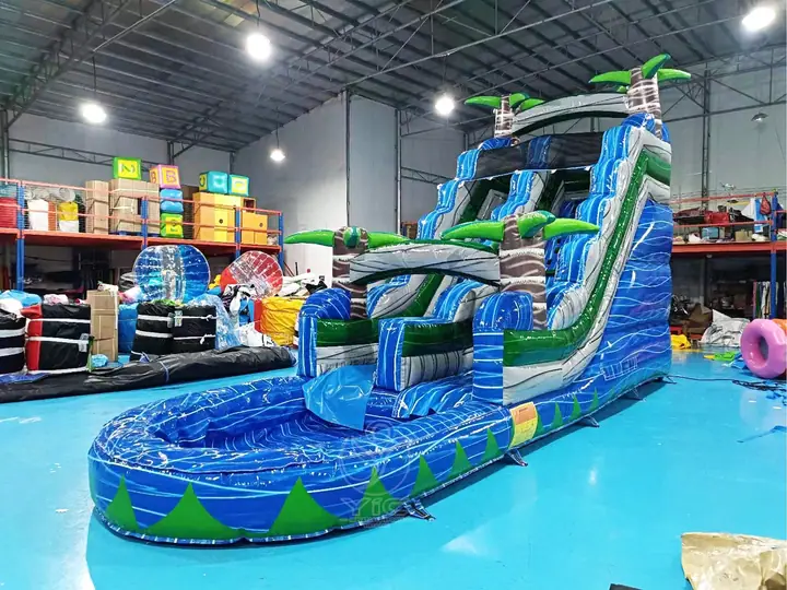 Inflatable jungle water slide