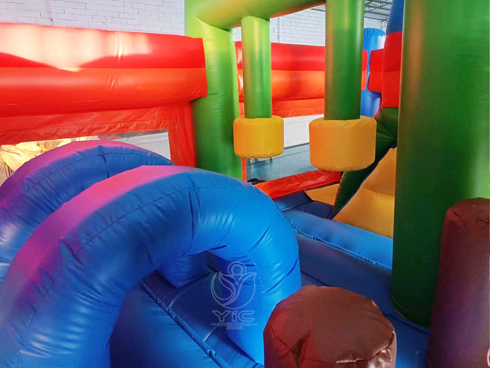 Aloha bounce house product photo 4