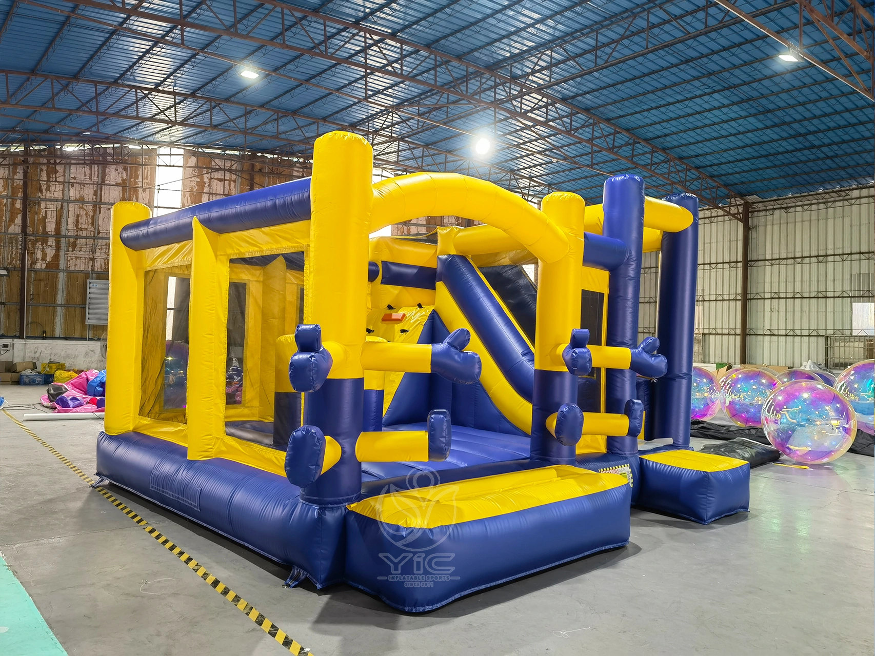 Commercial obstacle course bounce house product photo 3