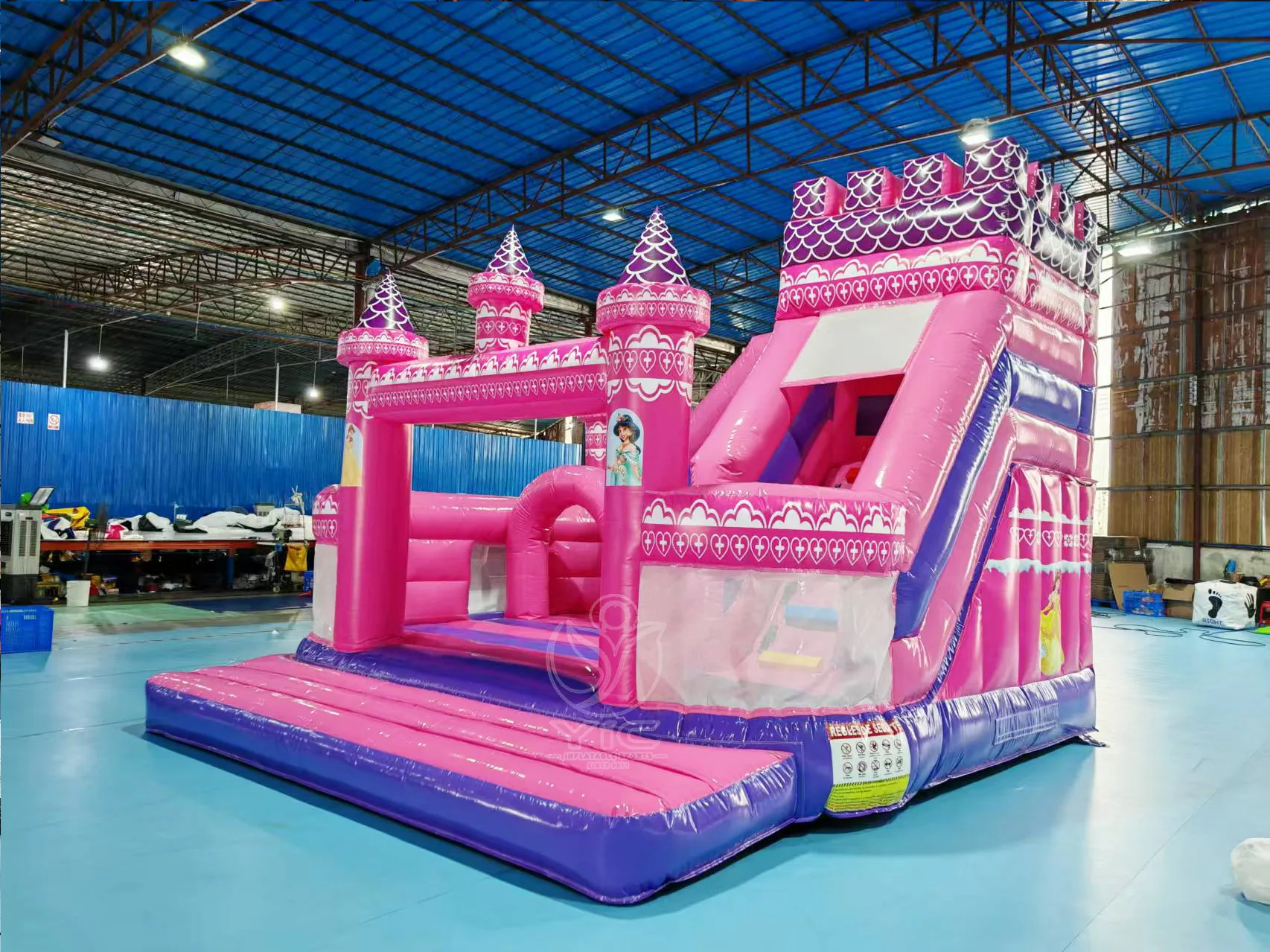 Princess castle bounce house, a commercial bounce house combo by YIC Inflatable Sports