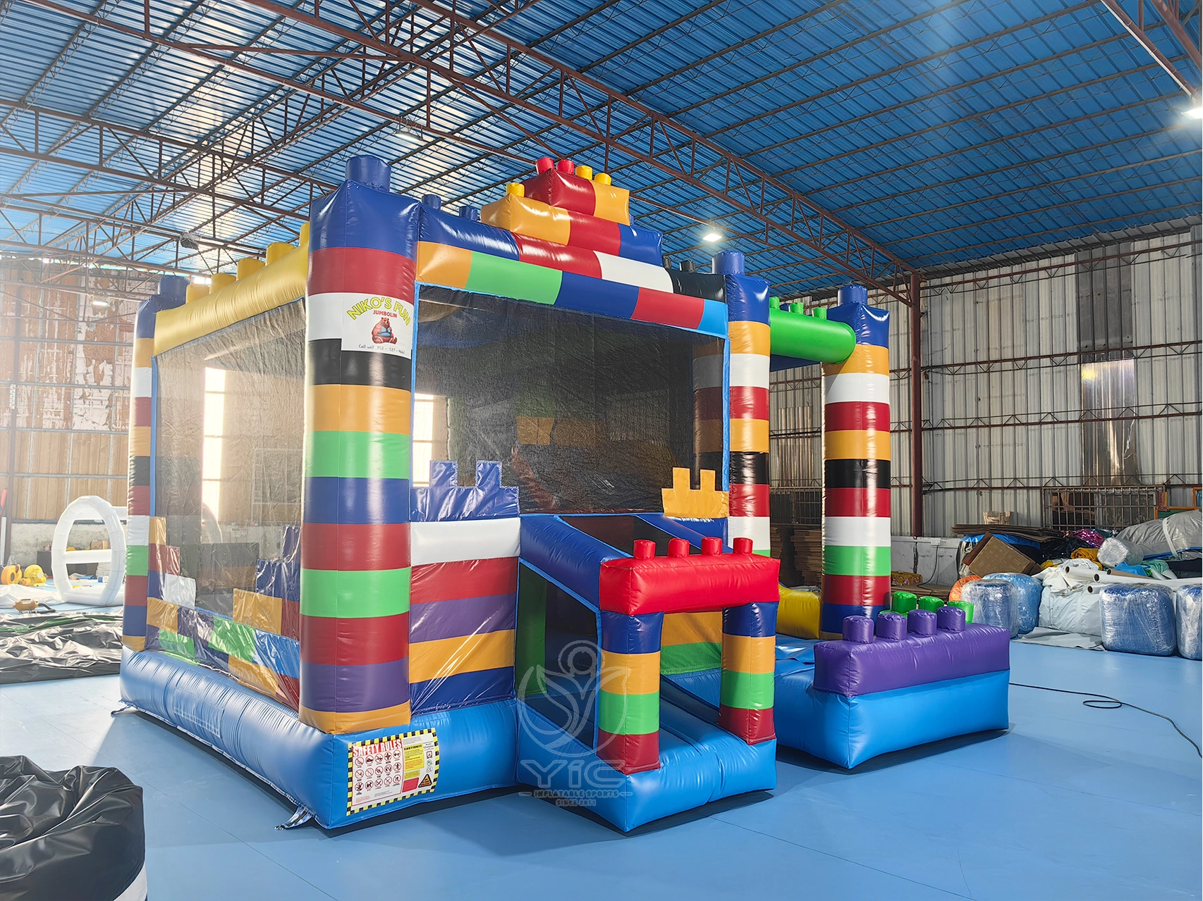 Building block bounce house product photo 3