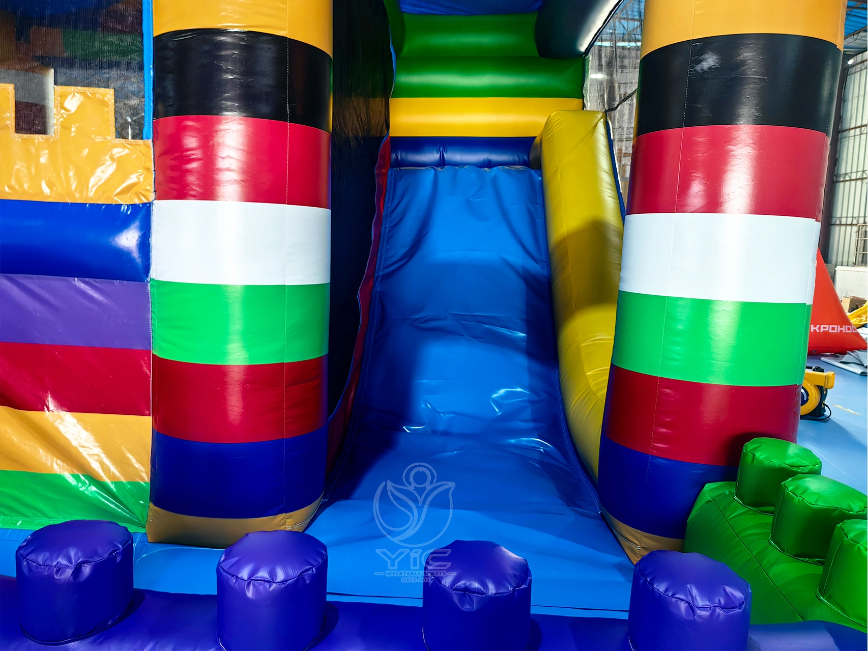 Building block bounce house product photo 5