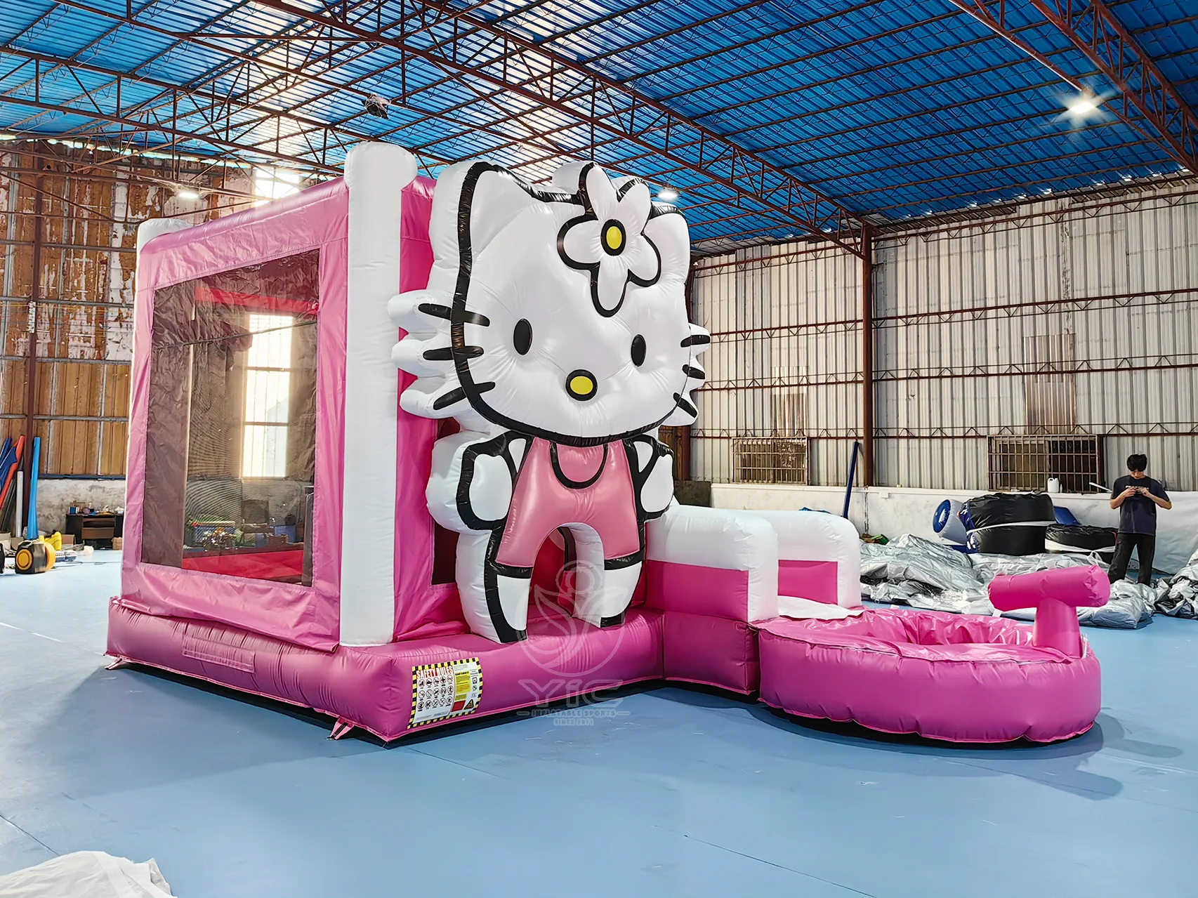 Hello kitty bounce house rental product photo 2