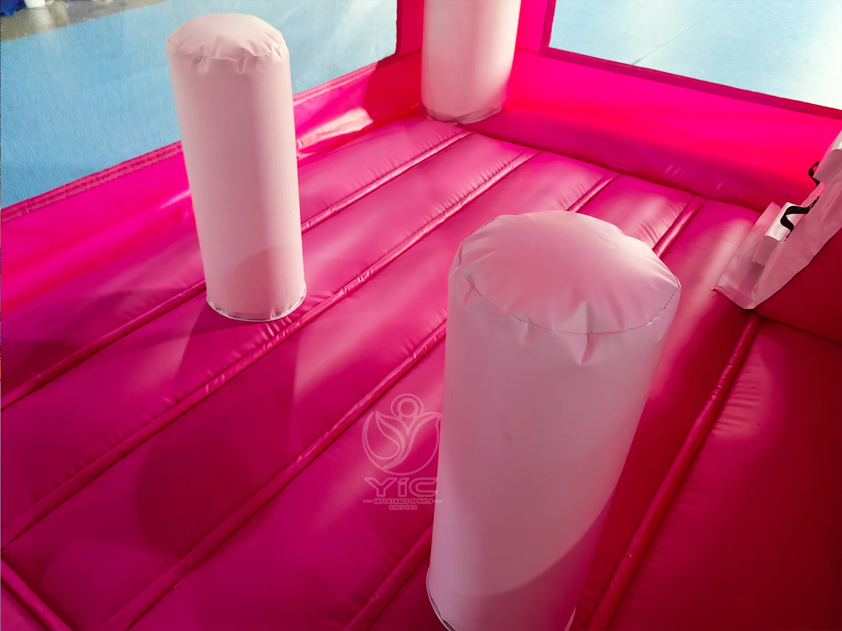 Hello kitty bounce house rental product photo 4