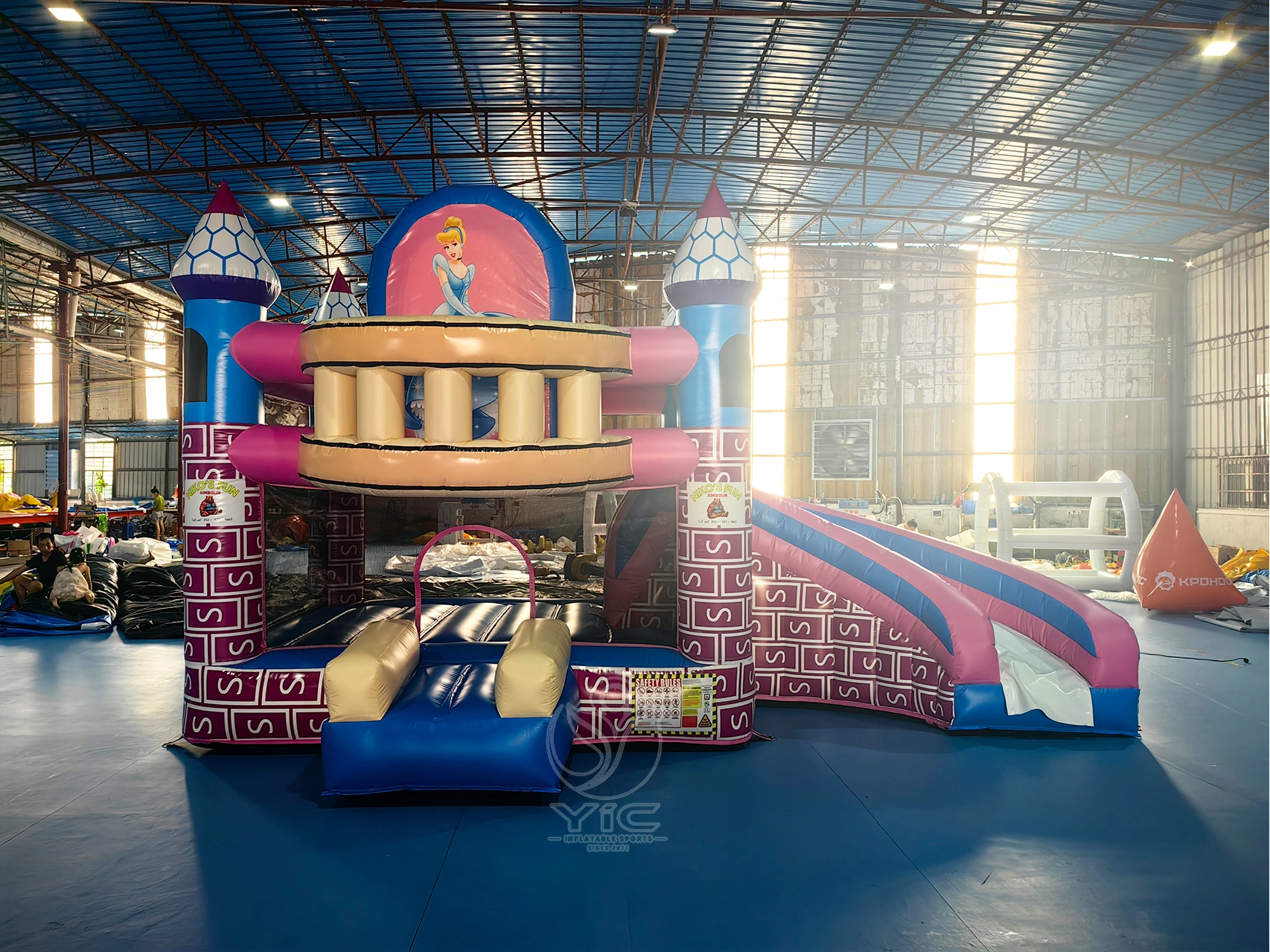 Commercial princess bouncy castle product photo 2