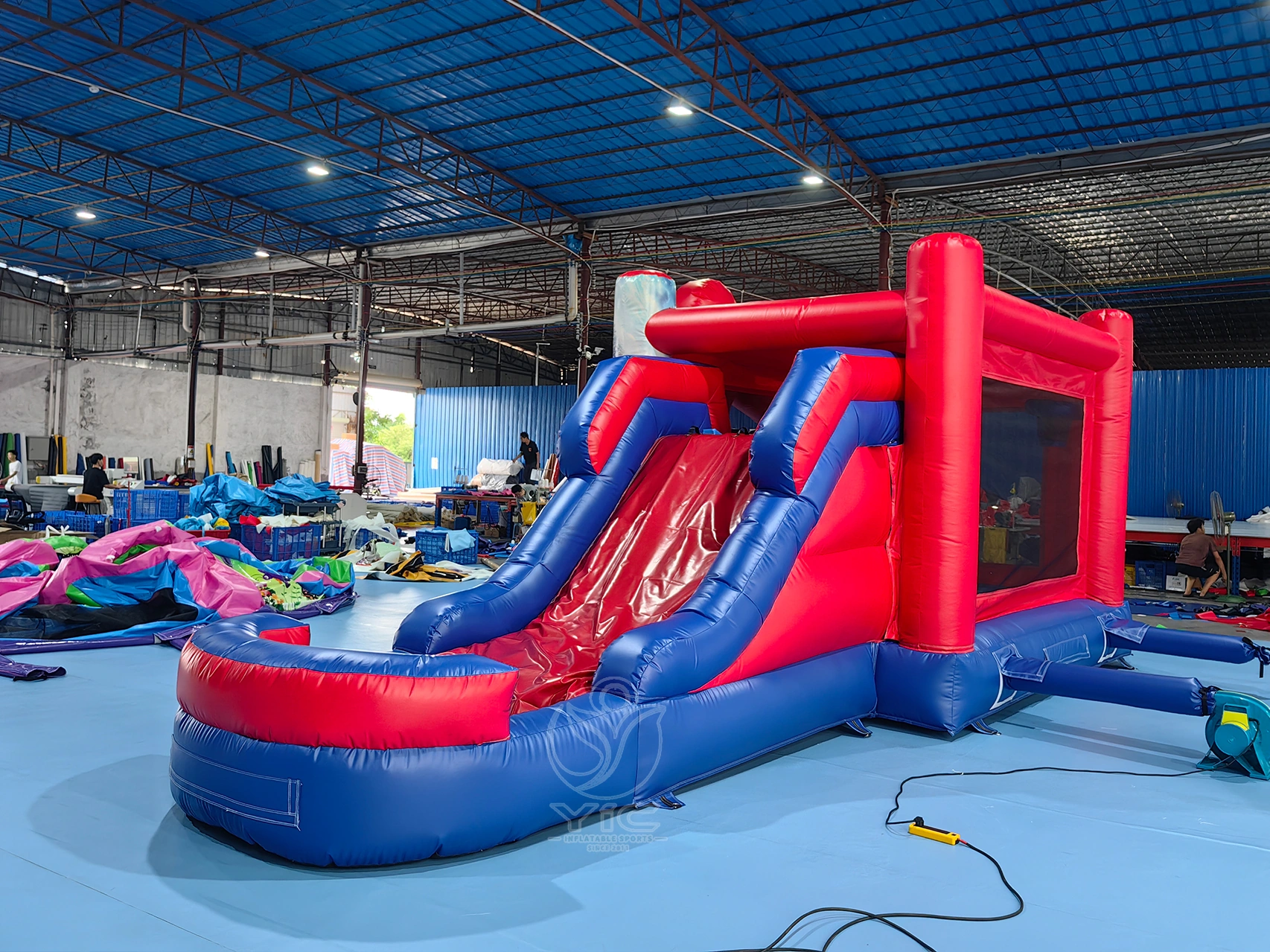 Inflatable spiderman bounce house product photo 4