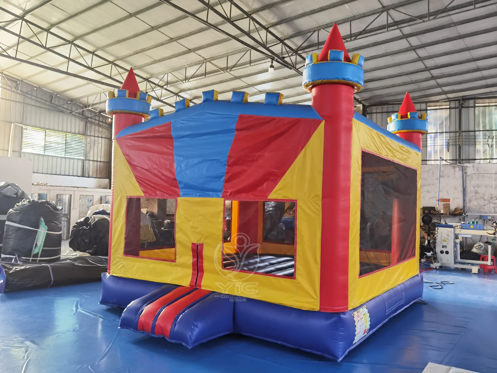 Commercial bouncers, a commercial bounce house and bouncy castle by YIC Inflatable Sports