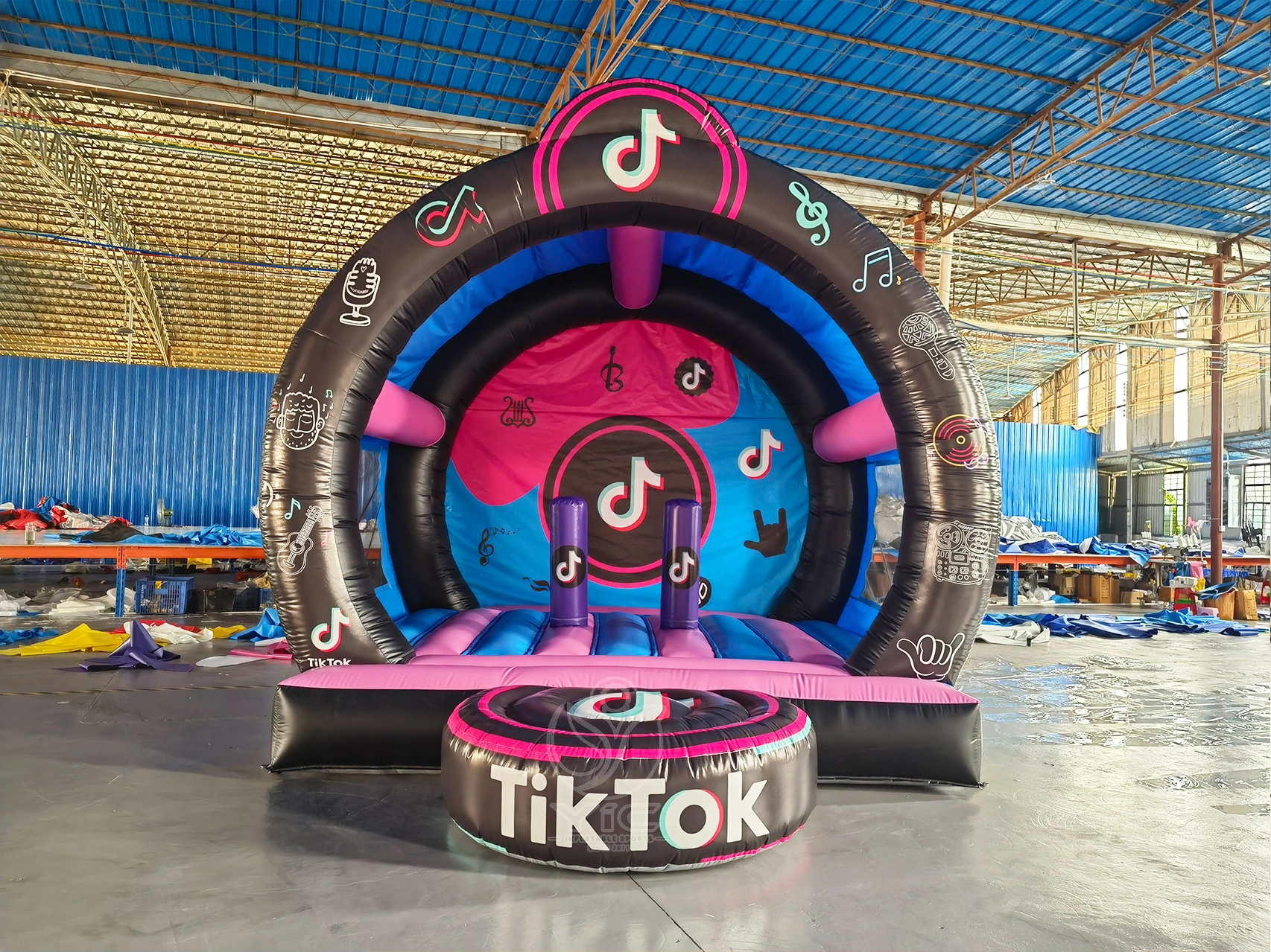 Tiktok bounce house