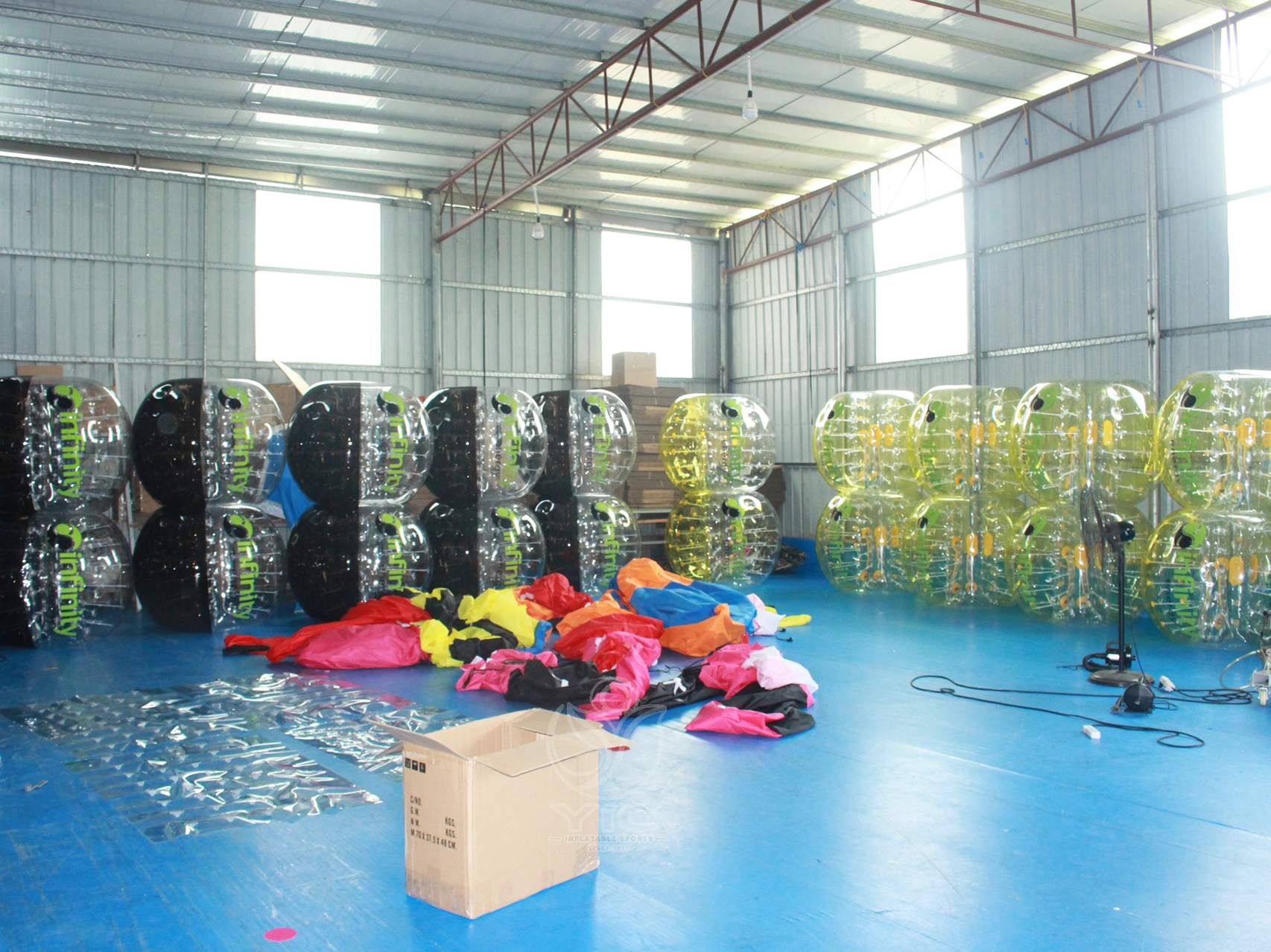 Inflatable bumper balls for adults product photo 4
