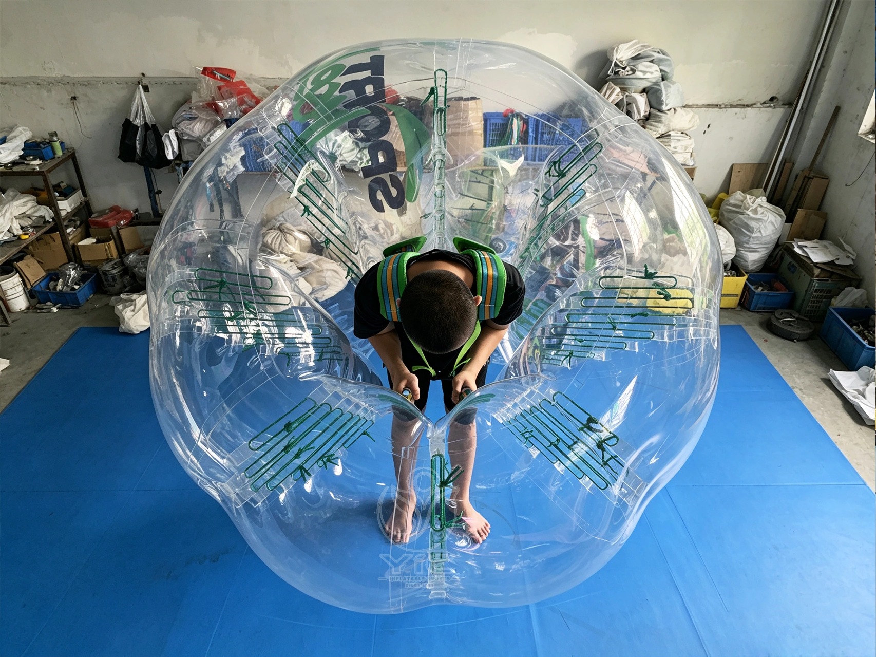 Inflatable bumper balls for adults product photo 2