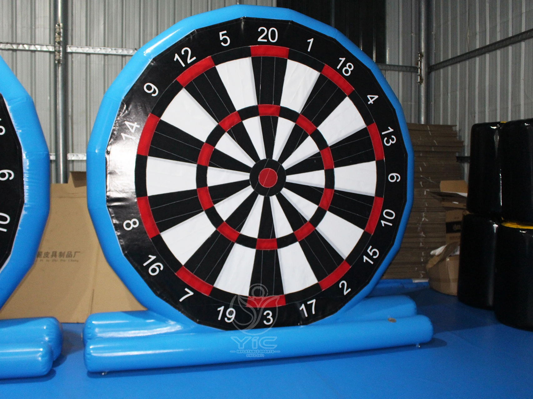 Dart board blow up product photo 3