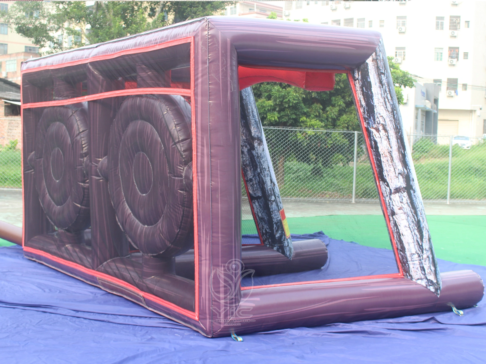 Double axe throwing inflatable product photo 3