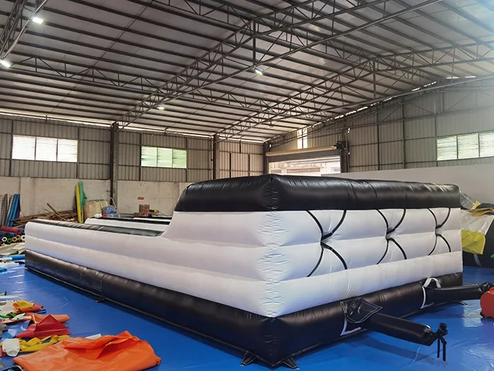Inflatable bungee run product photo 3