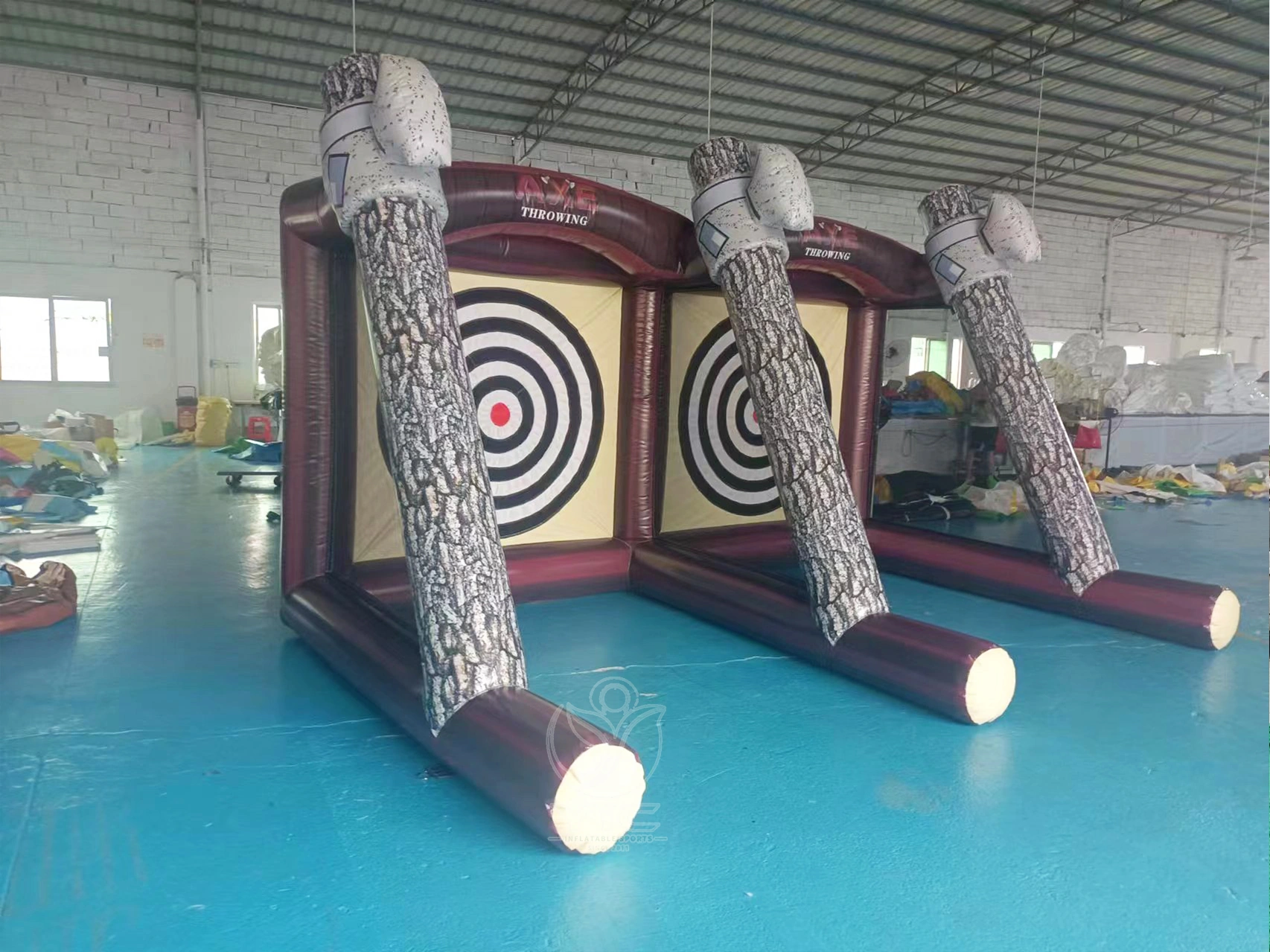 Inflatable axe throwing product photo 3