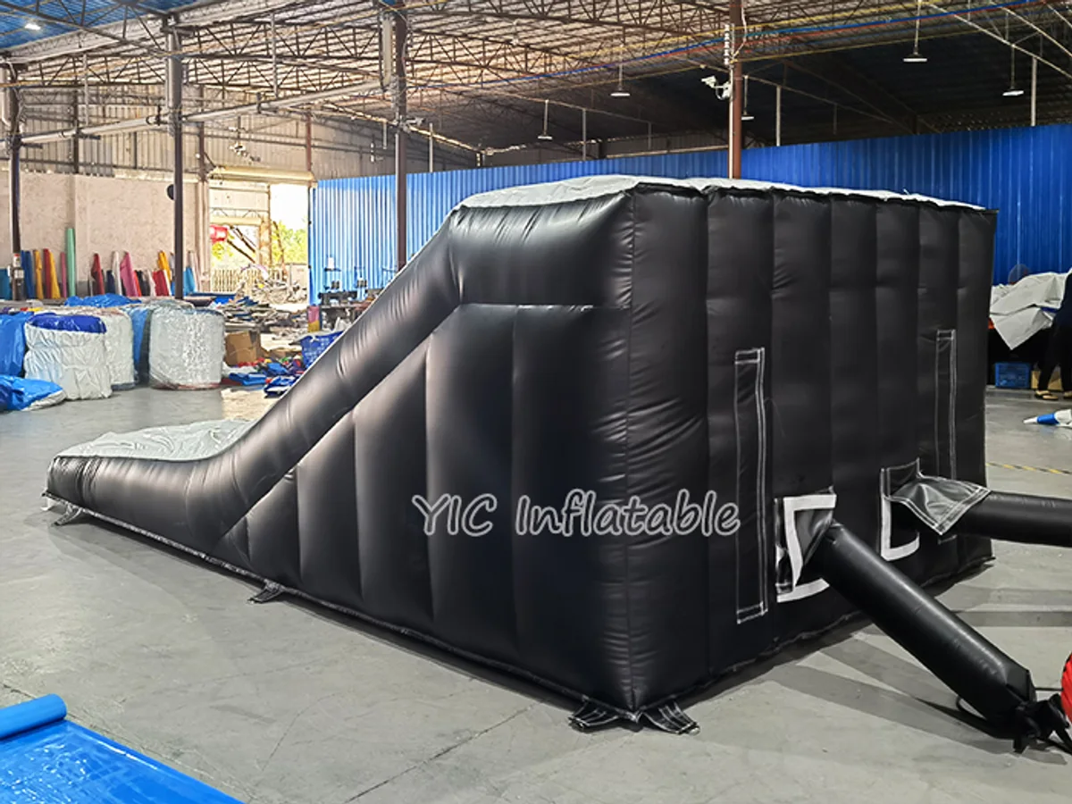 Inflatable bmx landing ramp product photo 4