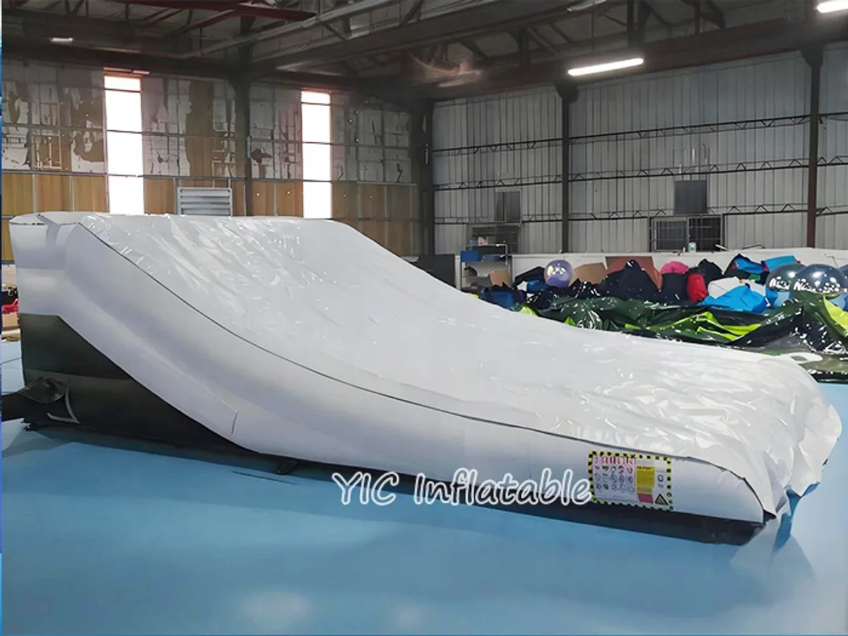 Airbag landing ramp product photo 2