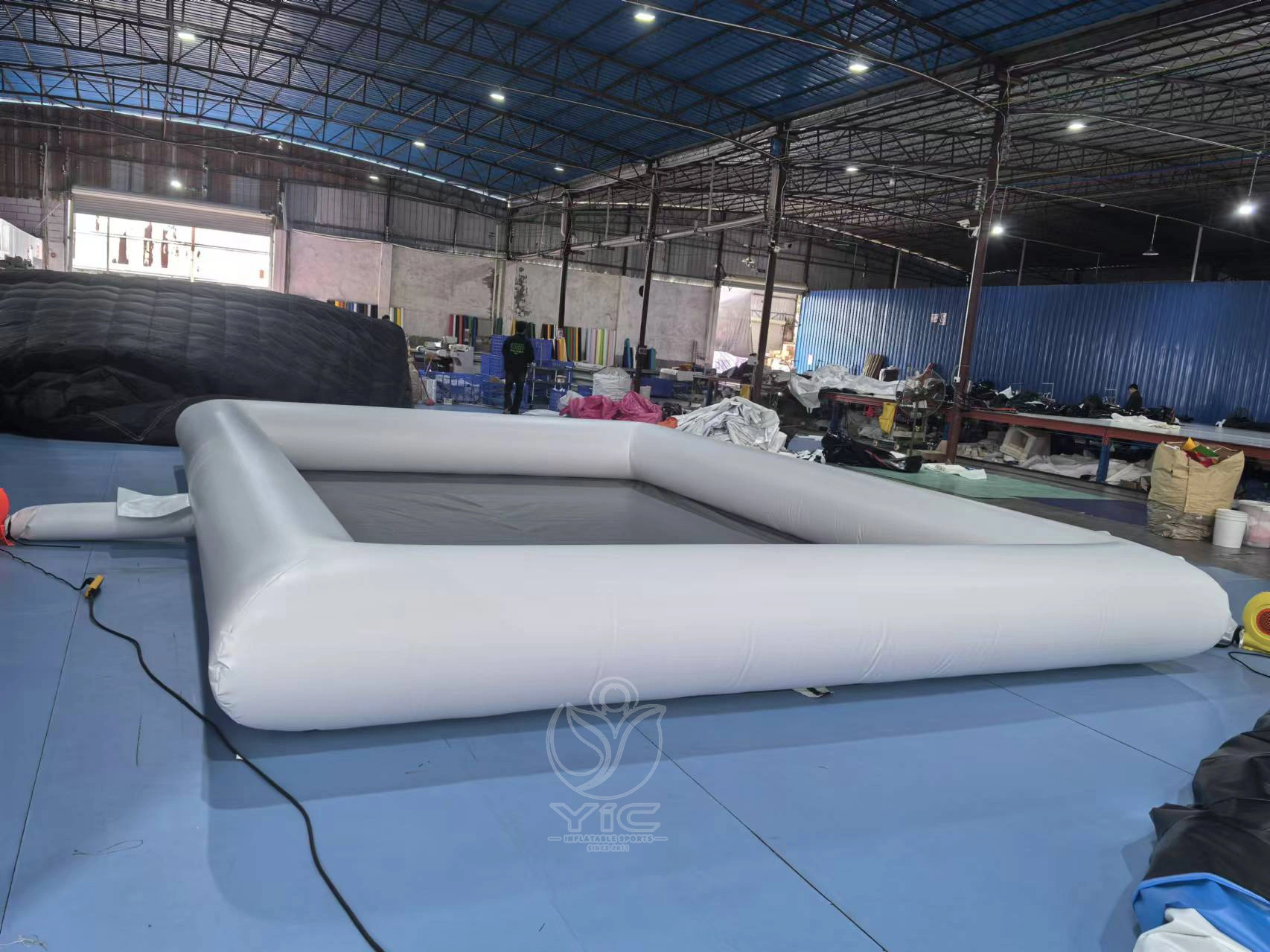 Inflatable foam party pit product photo 2