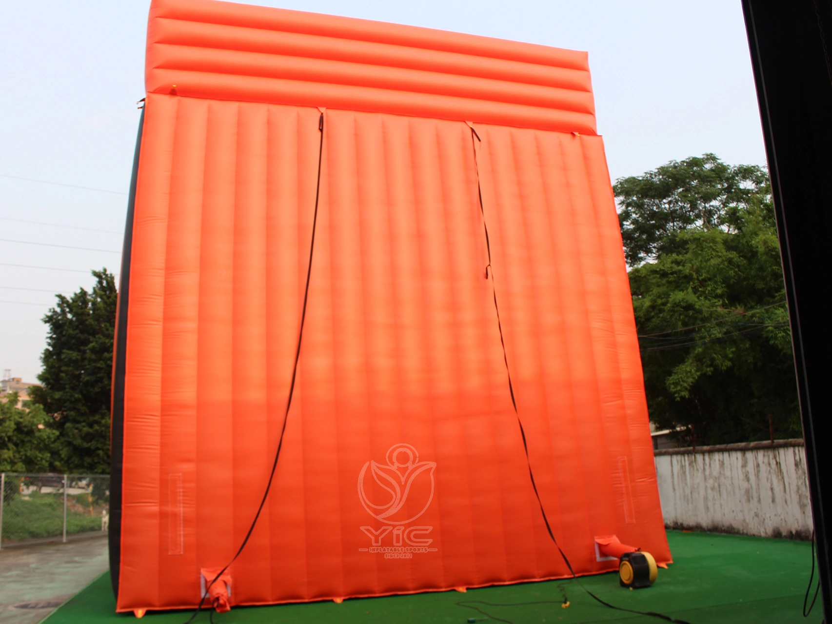 Commercial rock climbing wall product photo 4