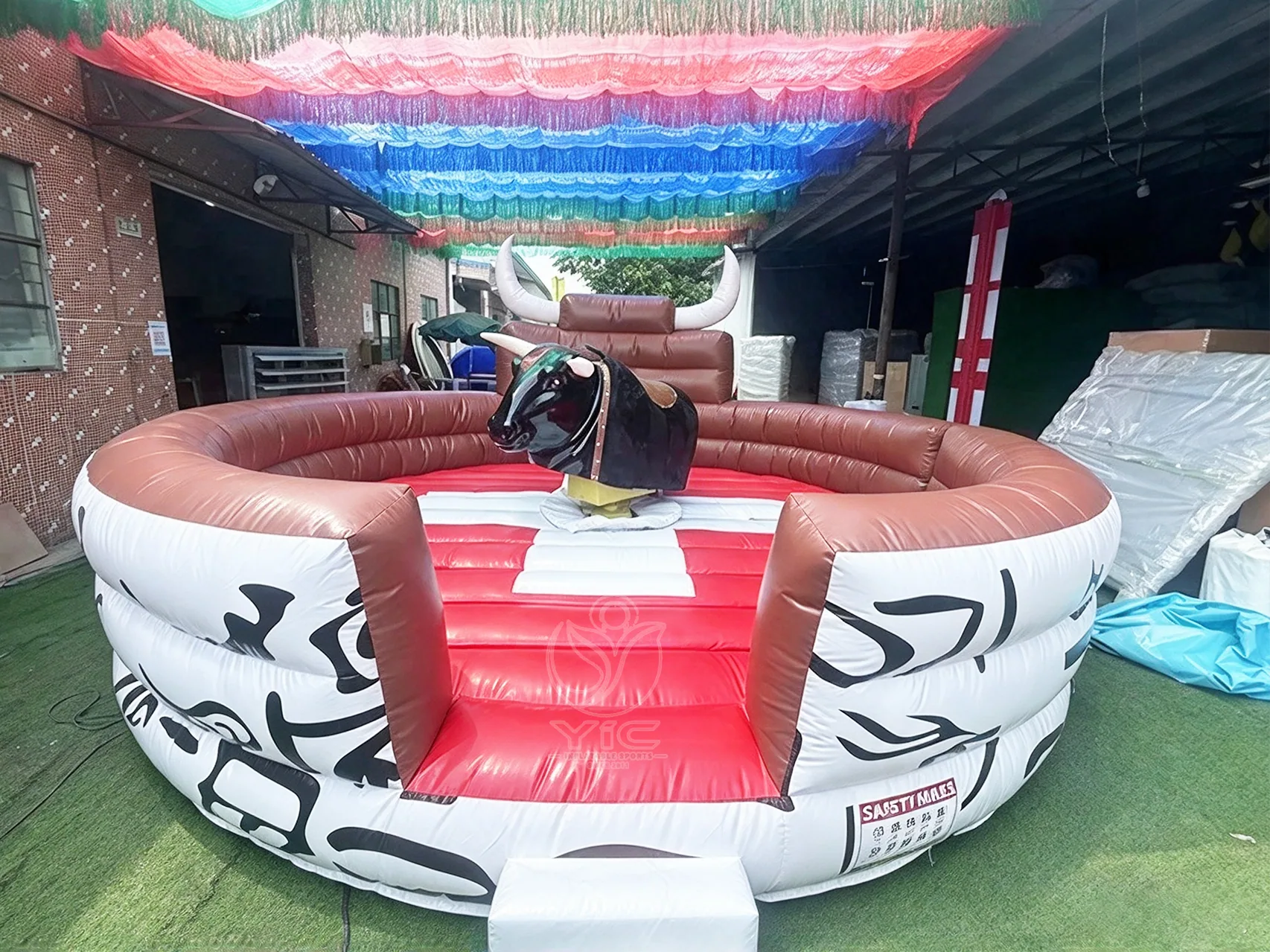 Blow up mechanical bull product photo 2