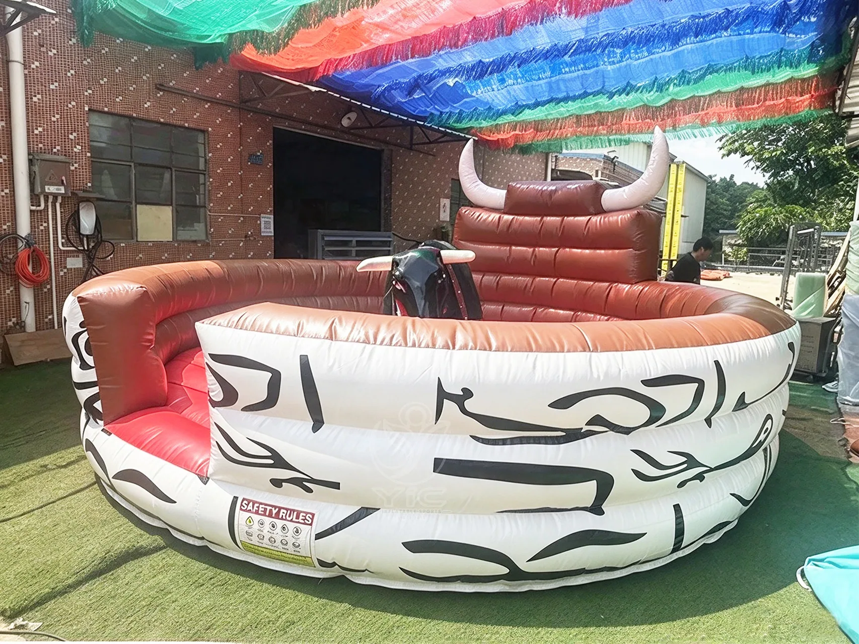 Blow up mechanical bull product photo 3