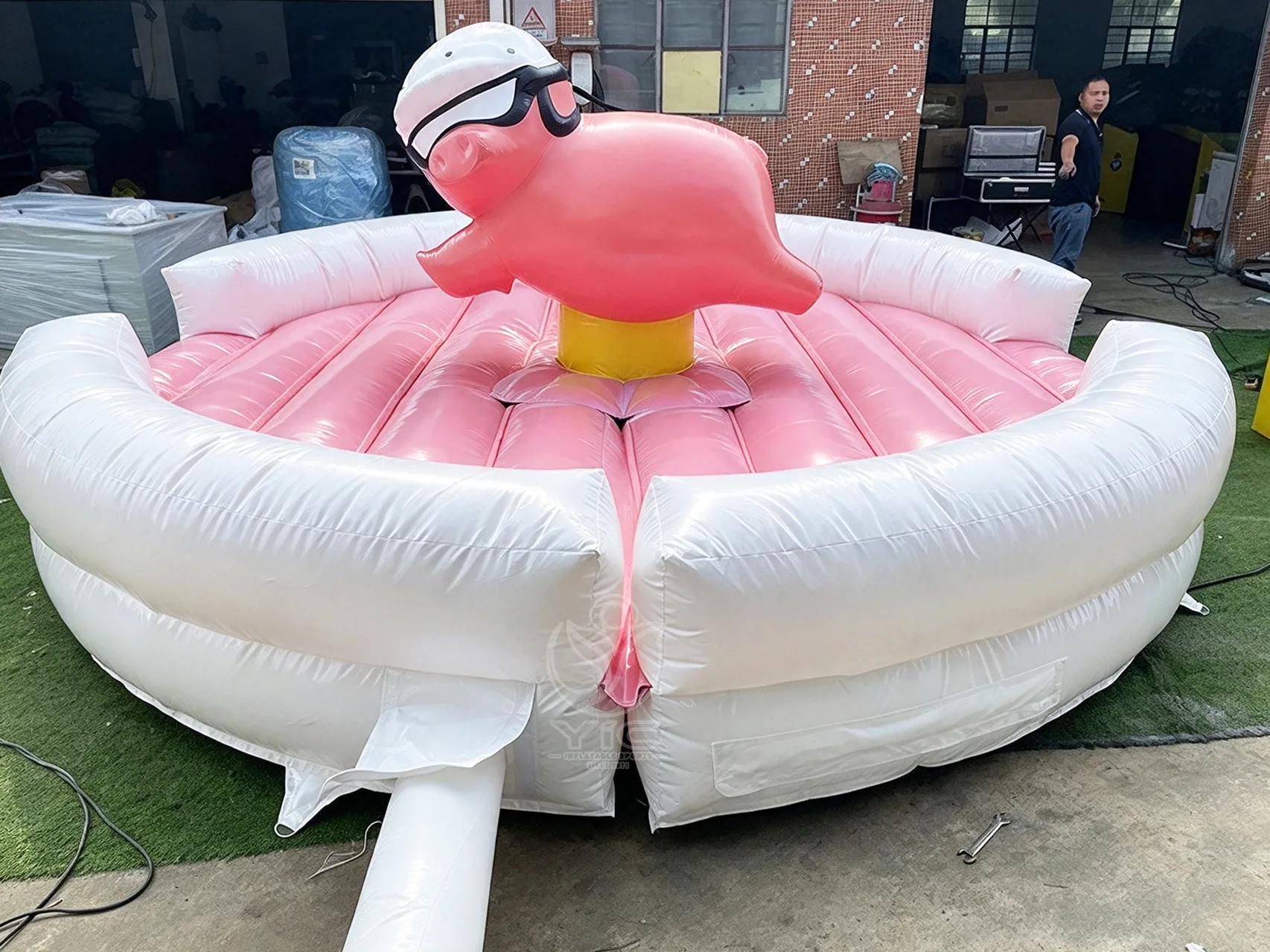 Inflatable pink pig mechanical riding ride product photo 4