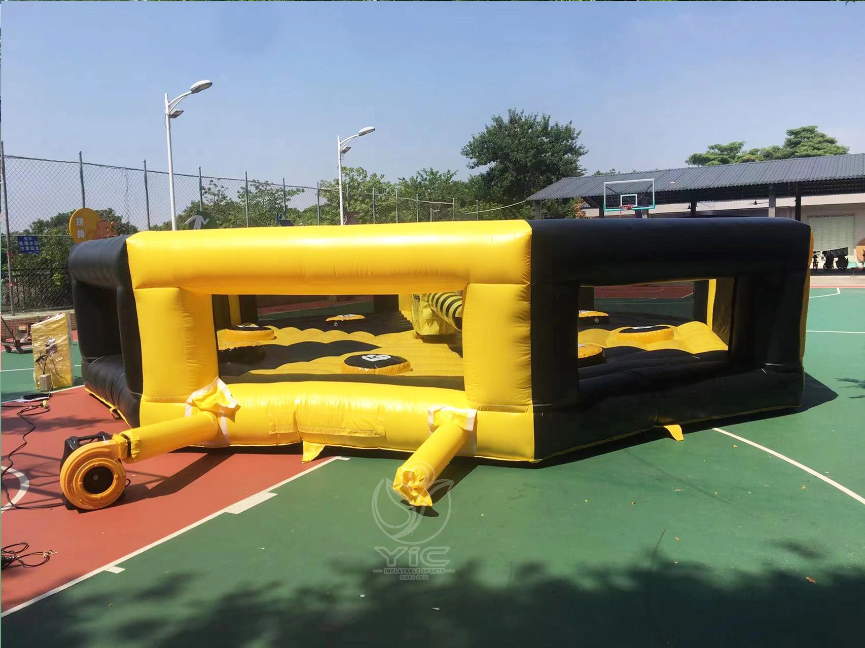 Wipeout game inflatable product photo 4