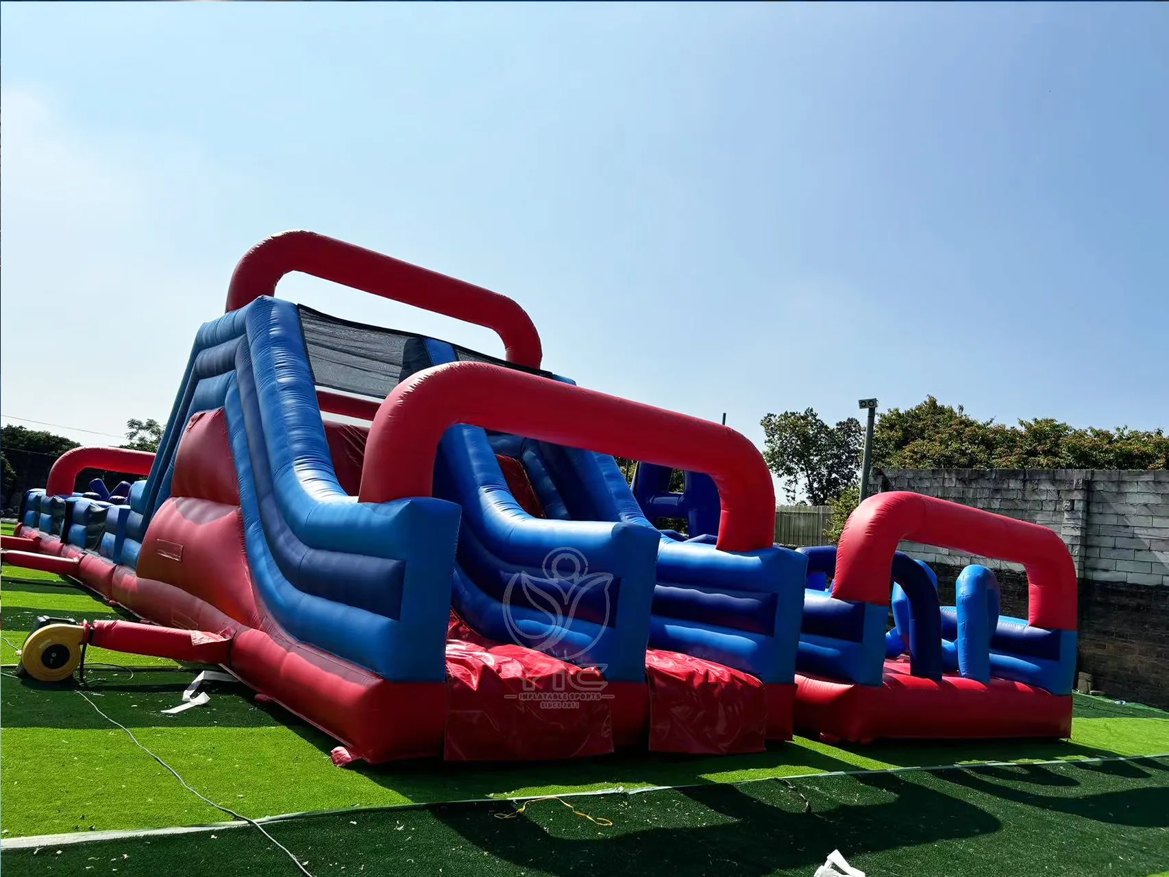 Extreme Inflatable Obstacle Course product photo 4