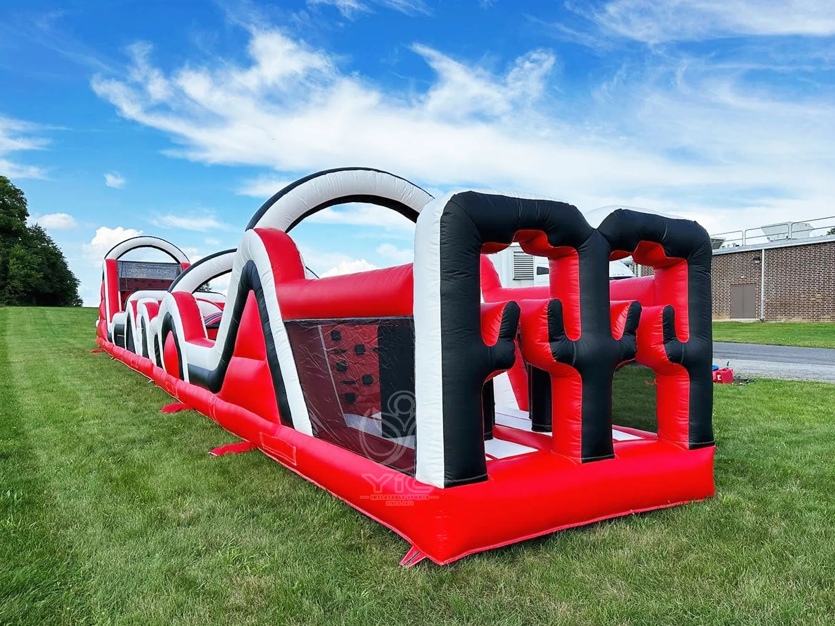 Adult Inflatable Obstacle Course product photo 3