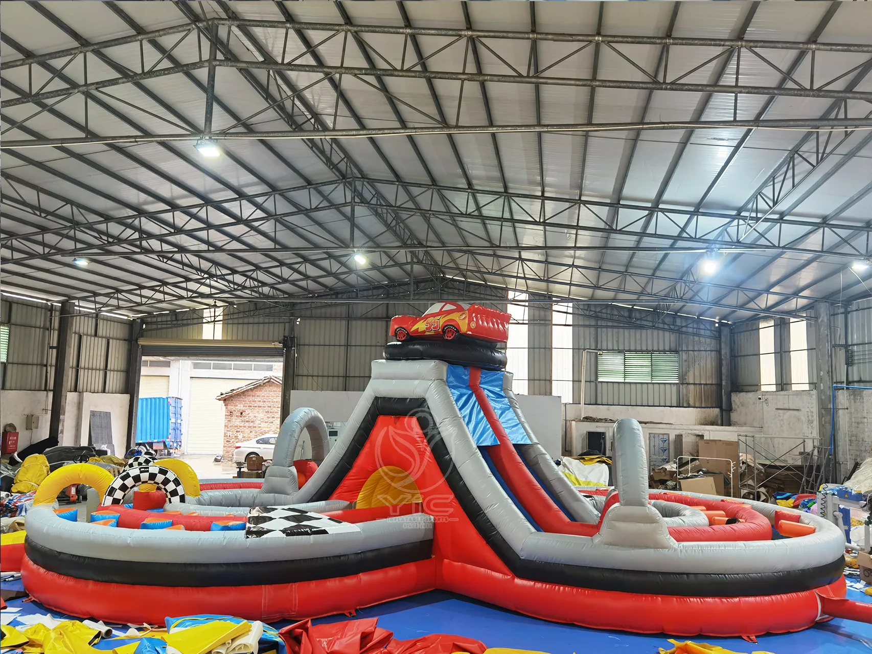 Car Park Inflatable Obstacle Course product photo 3