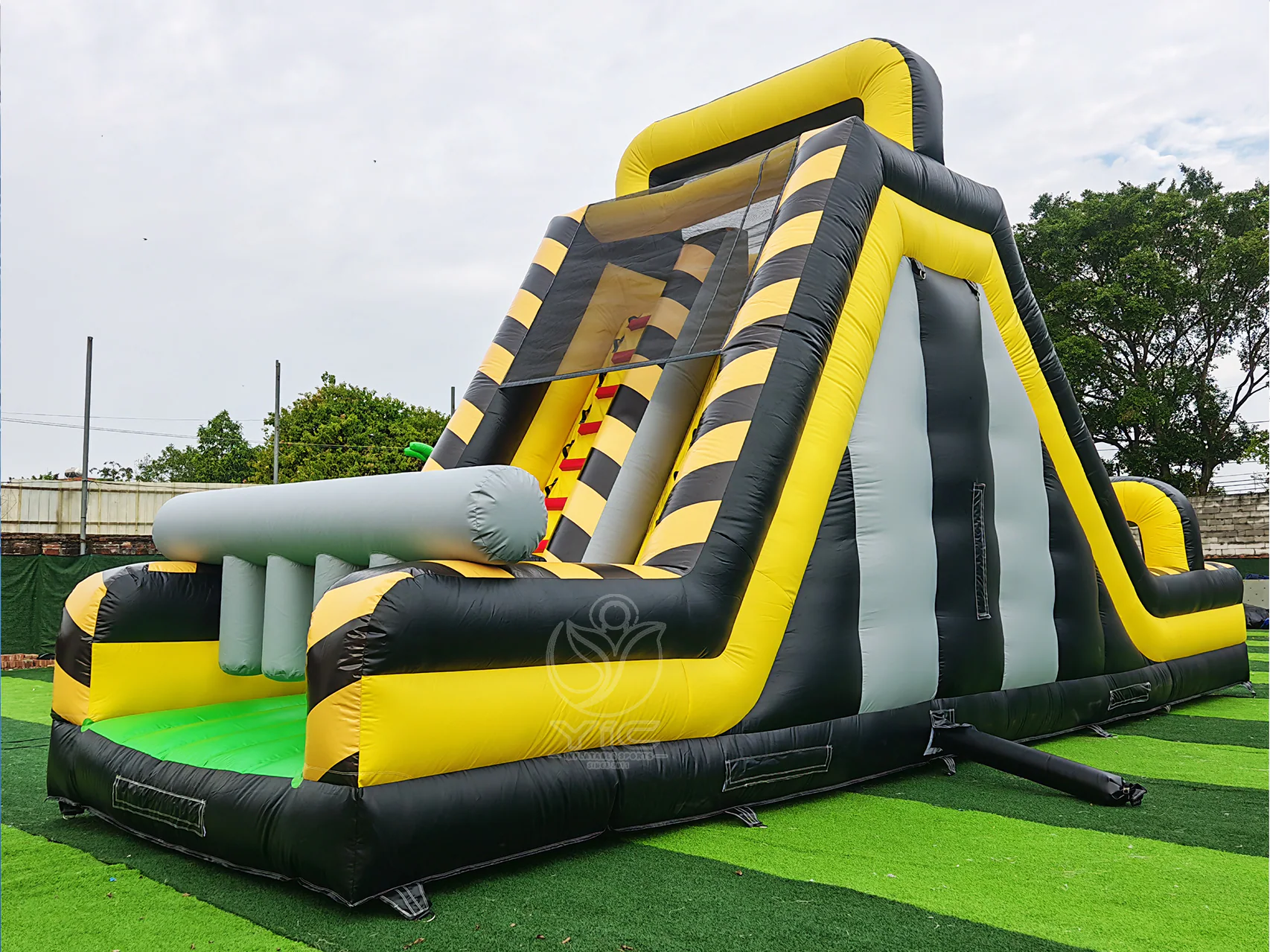 Obstacle course bounce house with slide, a commercial obstacle course bounce house with slide by YIC Inflatable Sports