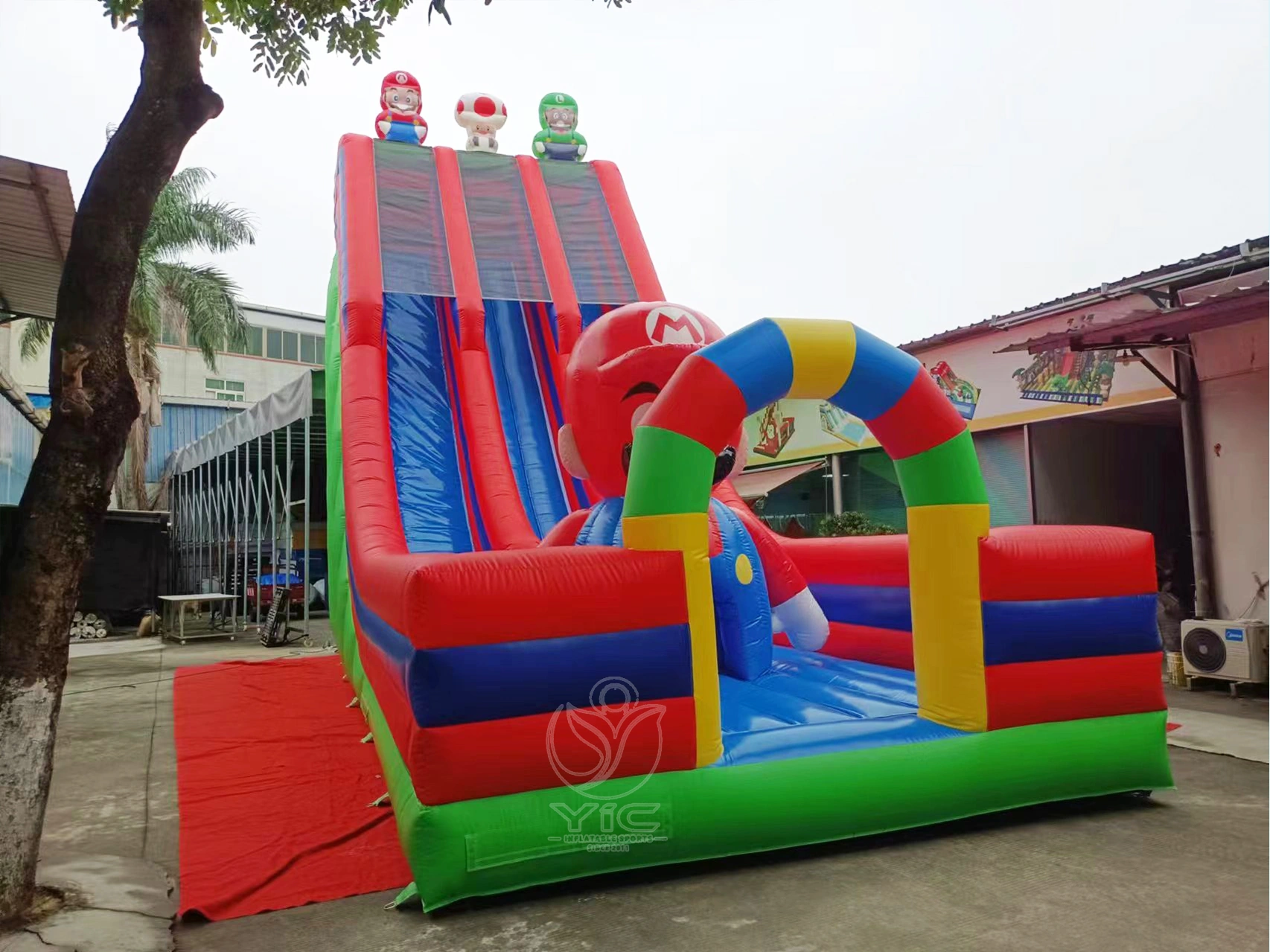 Super mario inflatable slide product photo 2