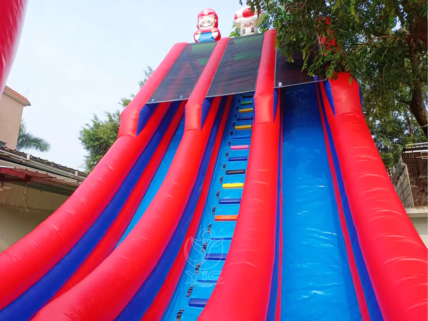 Super mario inflatable slide product photo 4