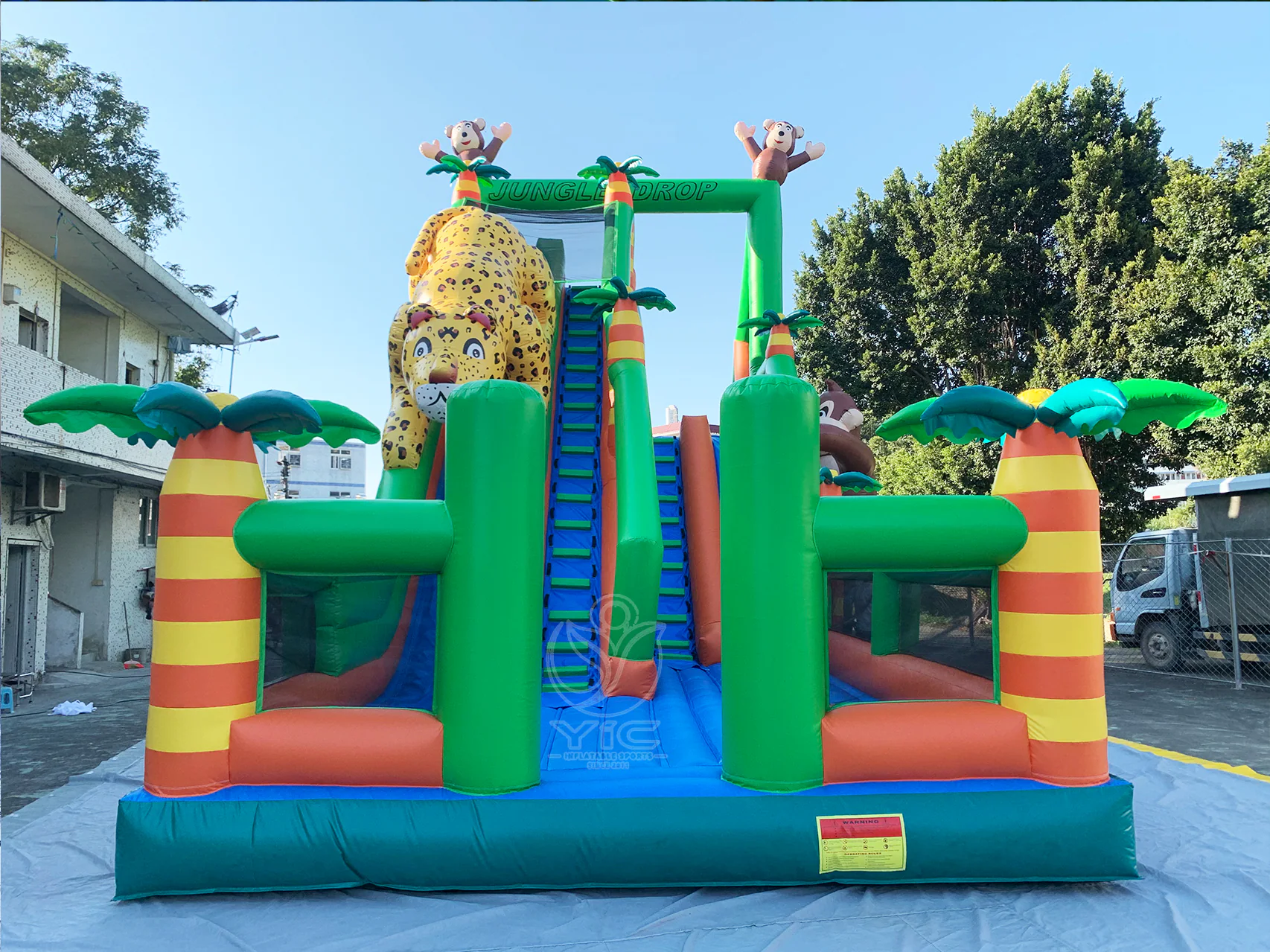 Inflatable jungle slide product photo 2