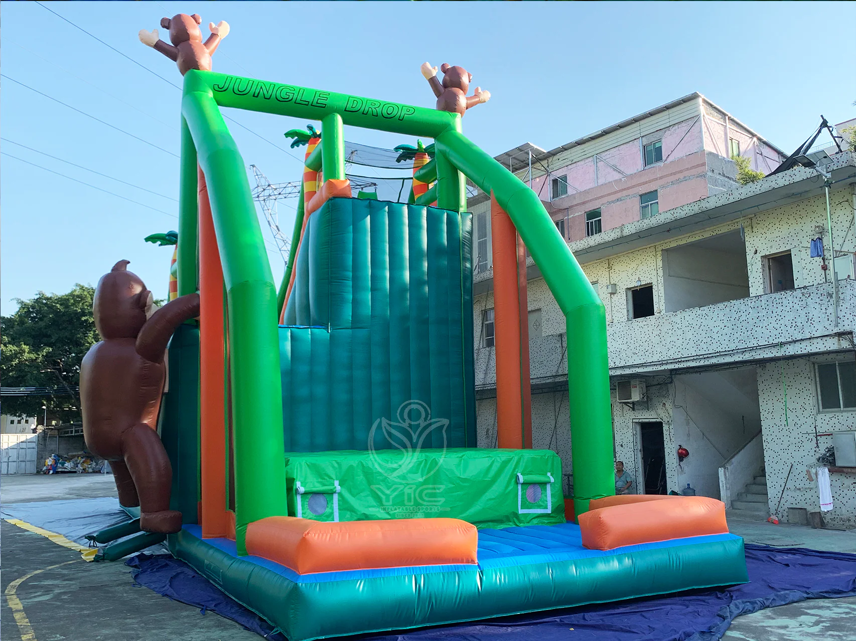 Inflatable jungle slide product photo 4