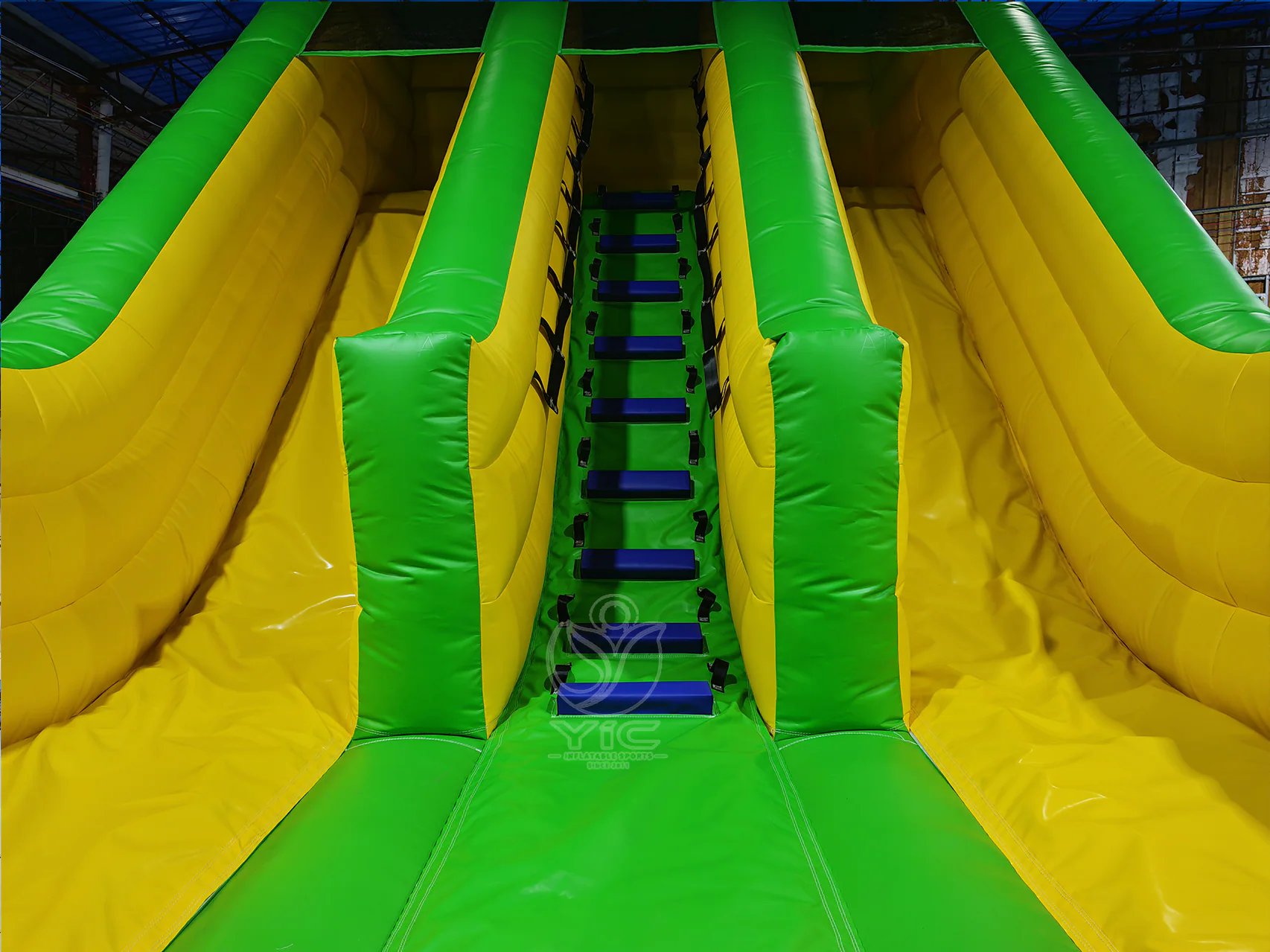 Safari bouncy castle product photo 5