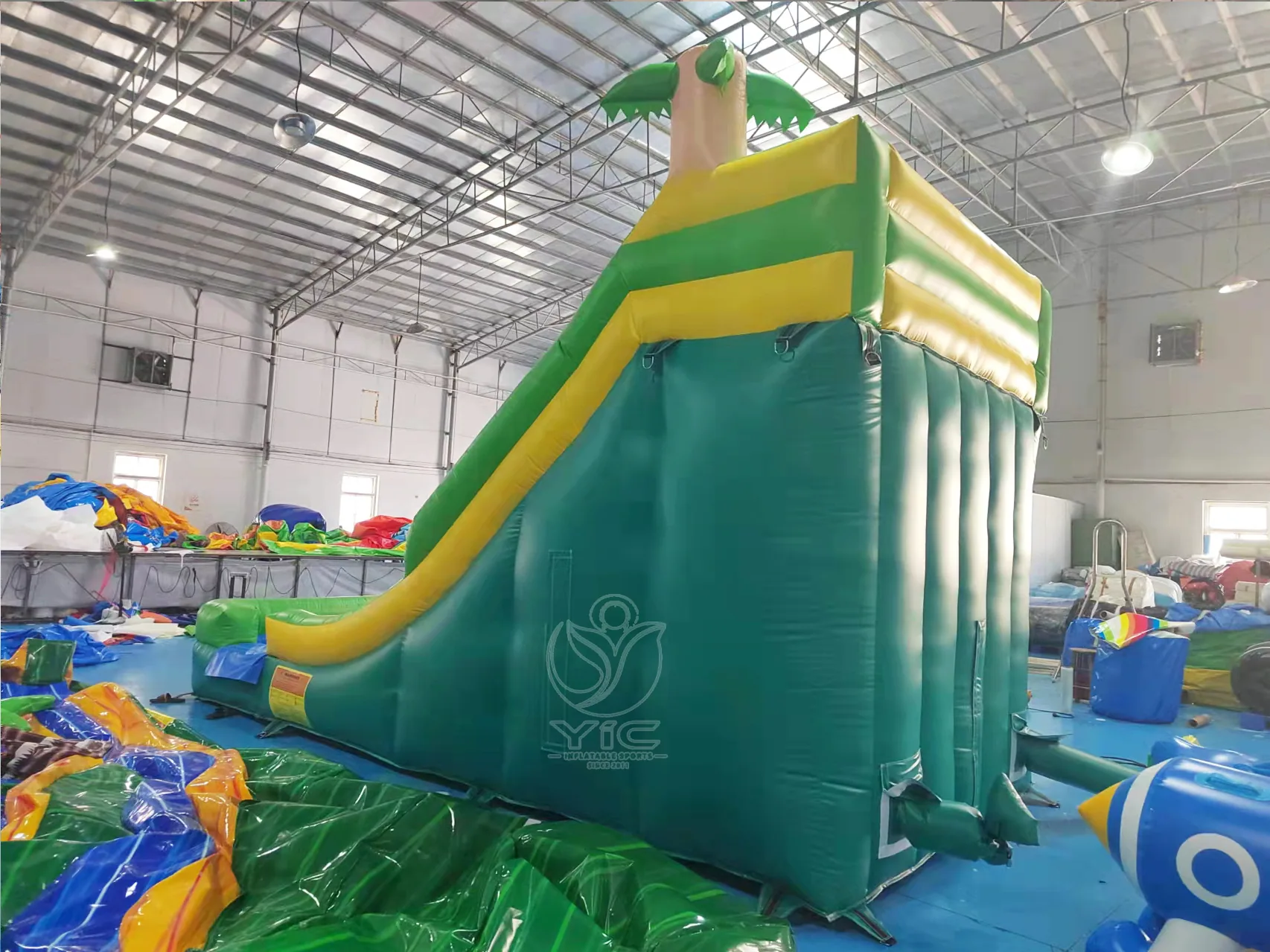 Inflatable jungle water slide product photo 4