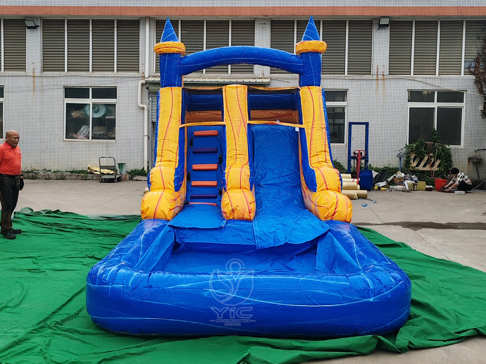 Heavy duty inflatable water slide product photo 3