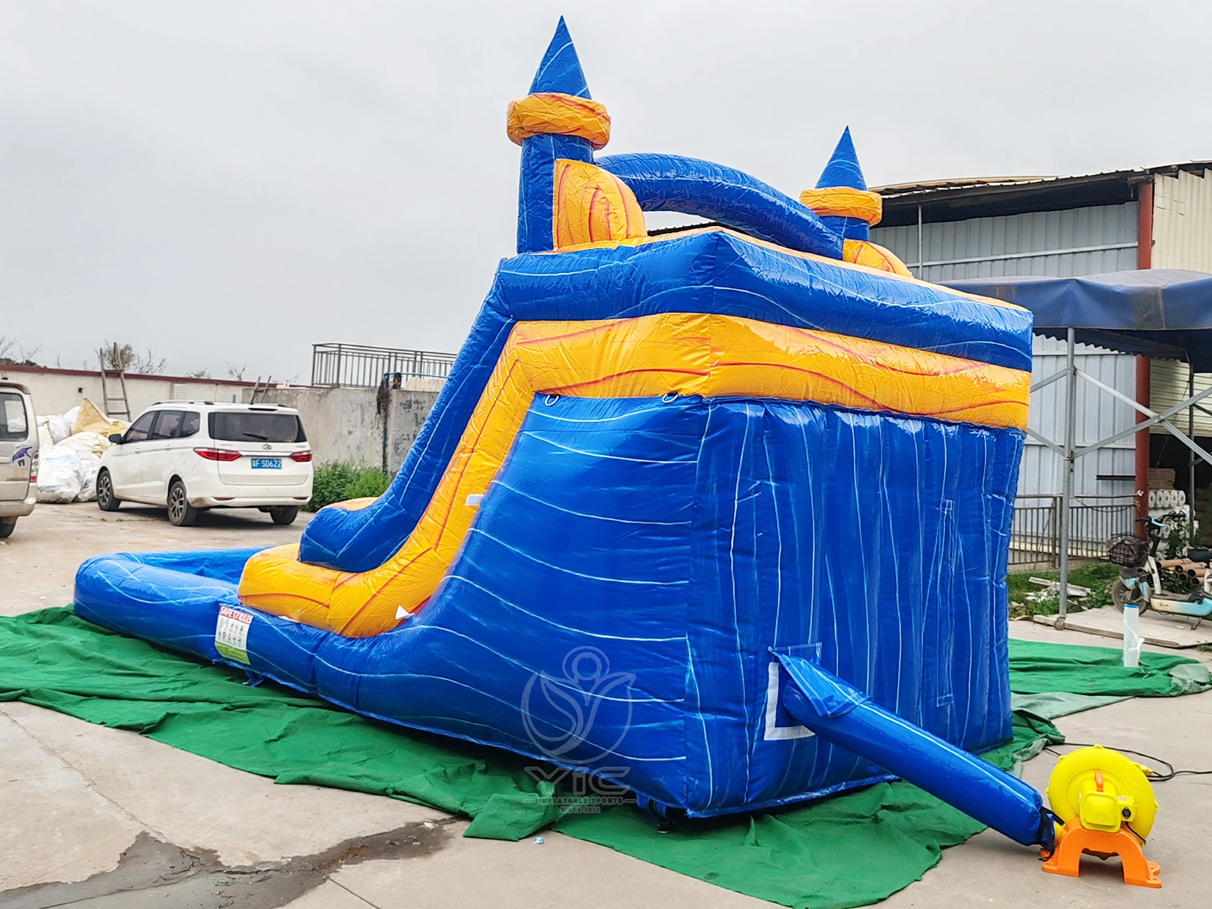Heavy duty inflatable water slide product photo 4