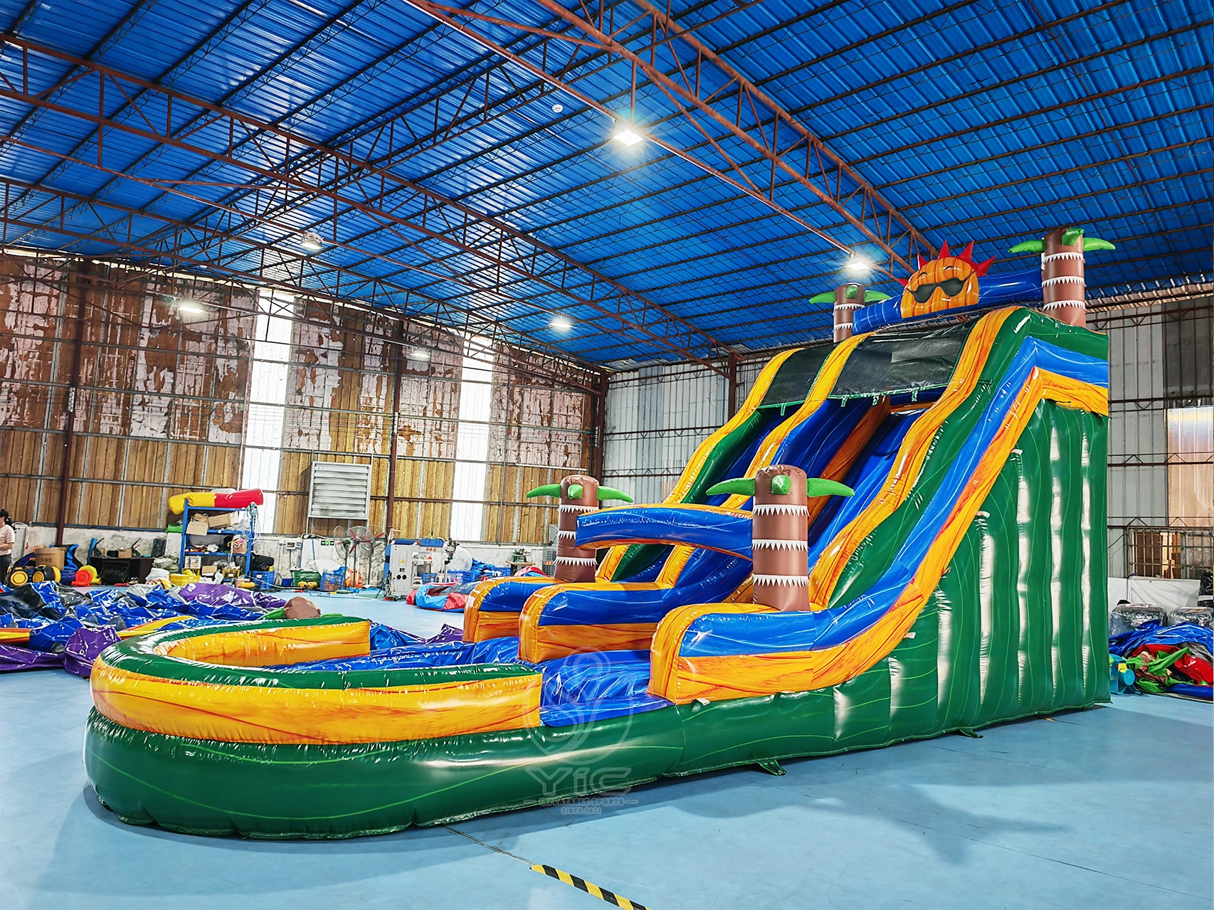 Tropical splash water slide product photo 3