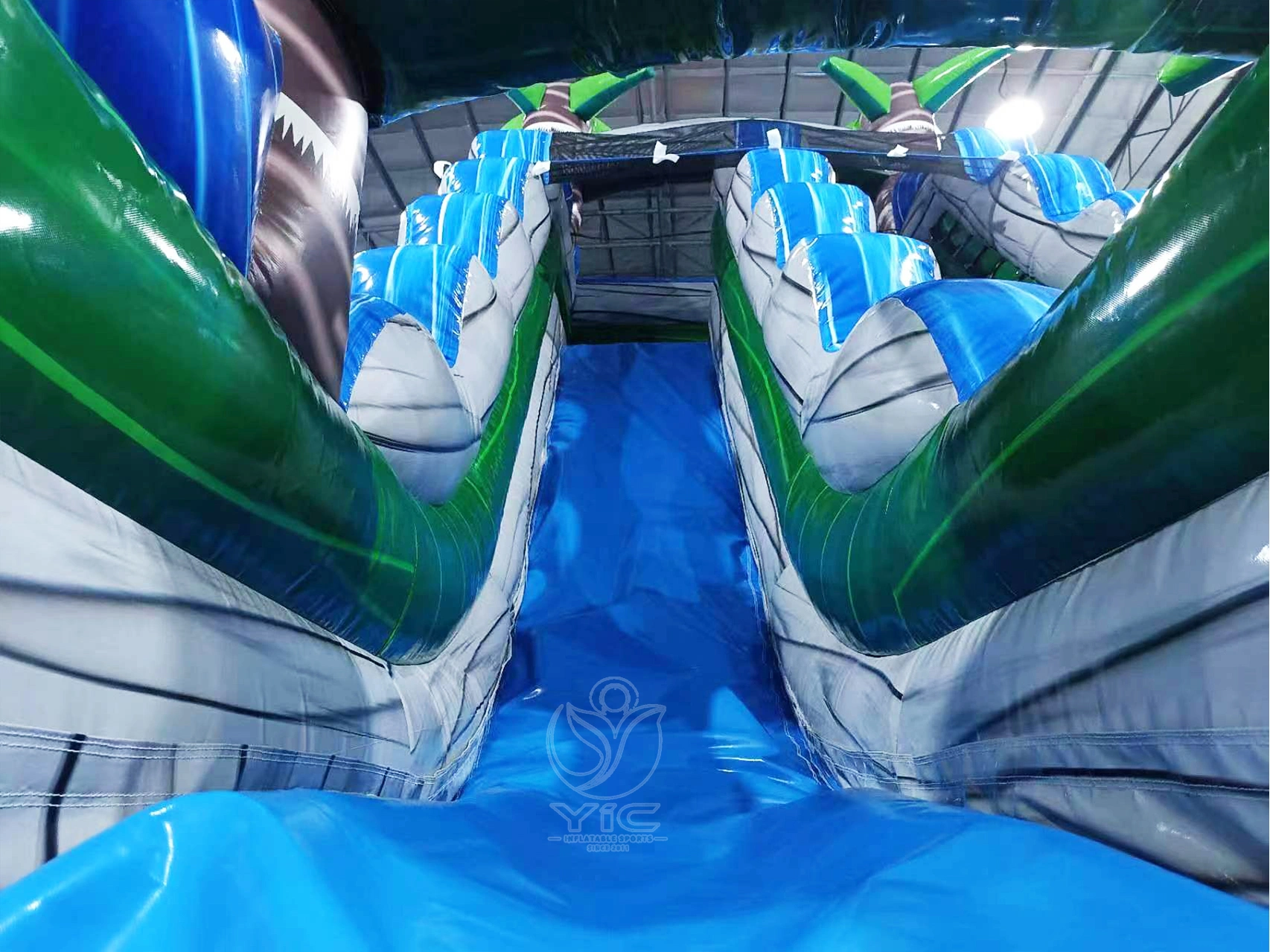 Inflatable jungle water slide product photo 5