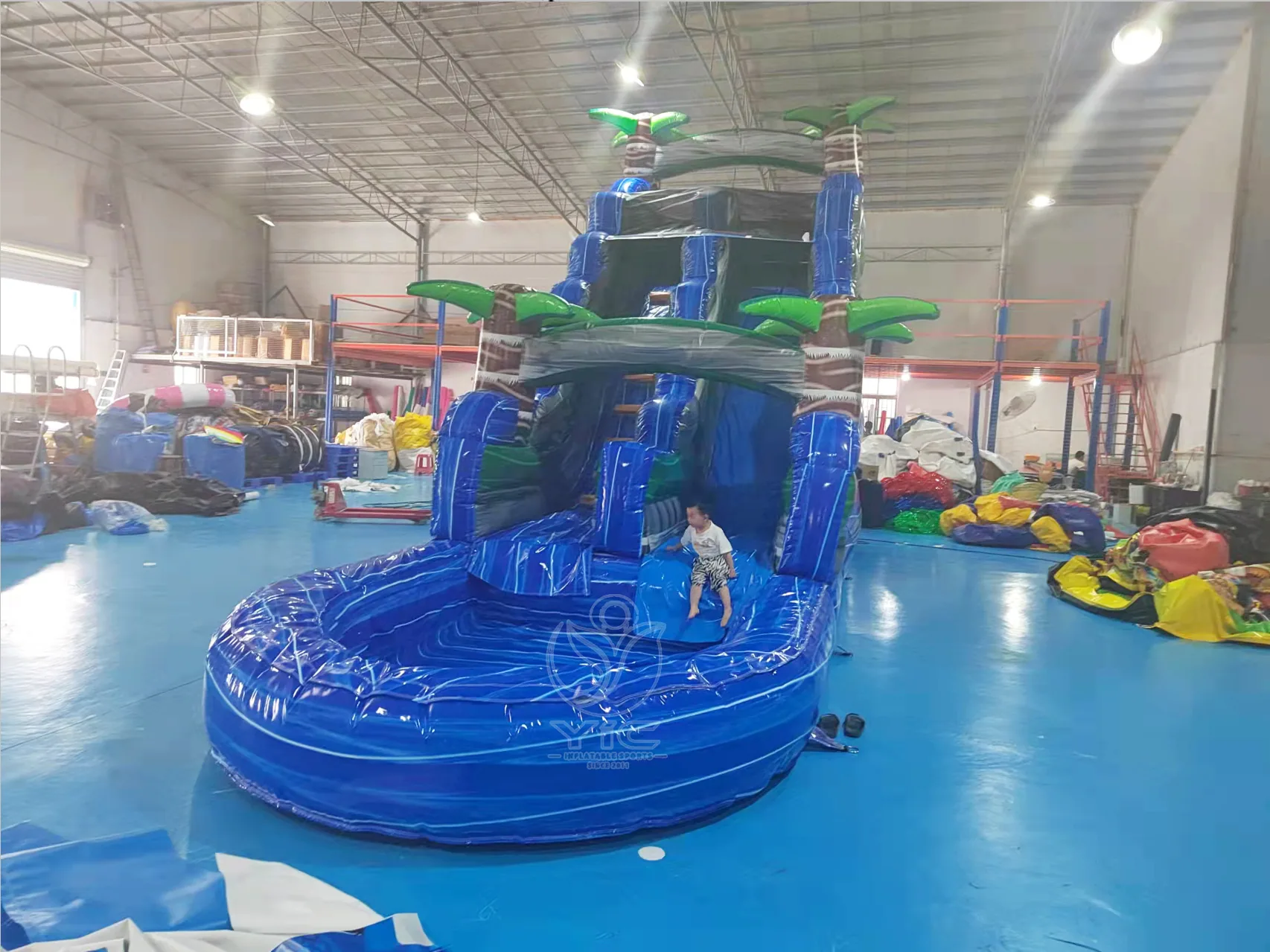 Blue inflatable water slide product photo 2