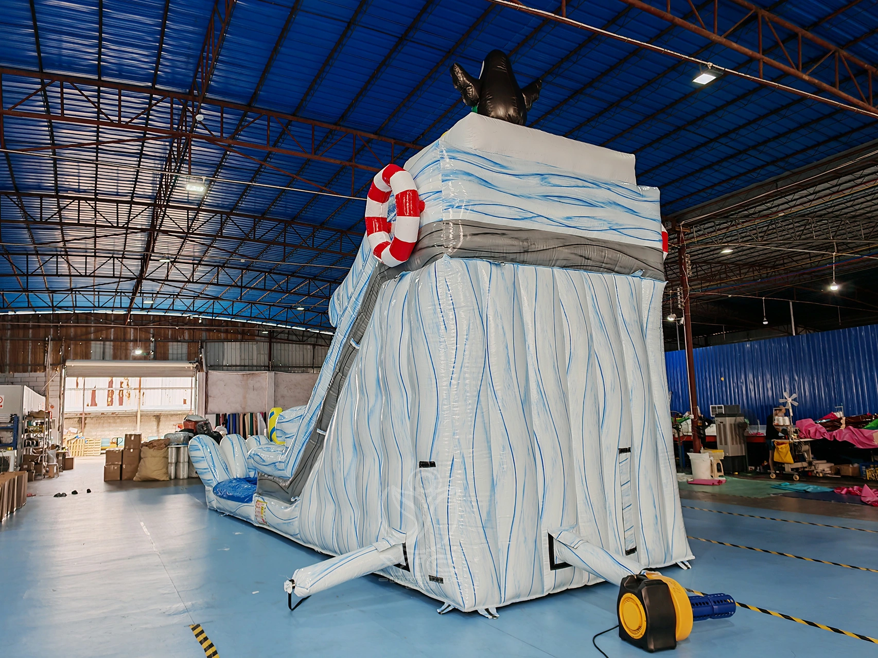 Tropical wave water slide product photo 5